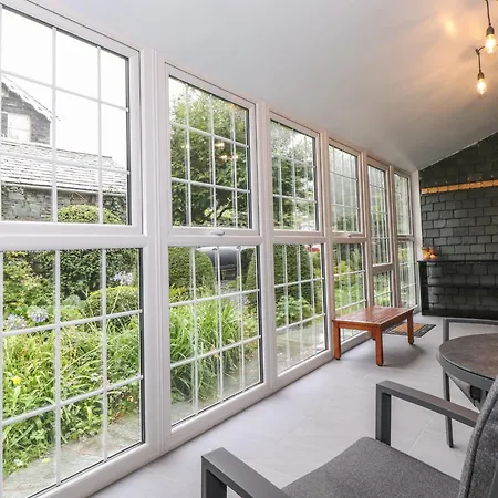 度假居 Coombe 博罗代尔谷