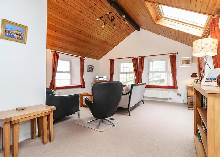 Holiday home Coombe *